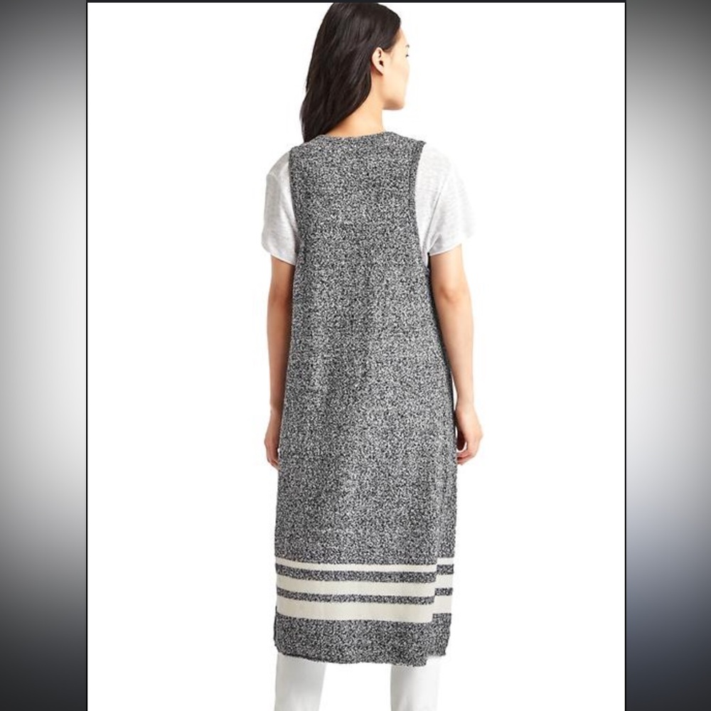 Gap long stripe sweater vest